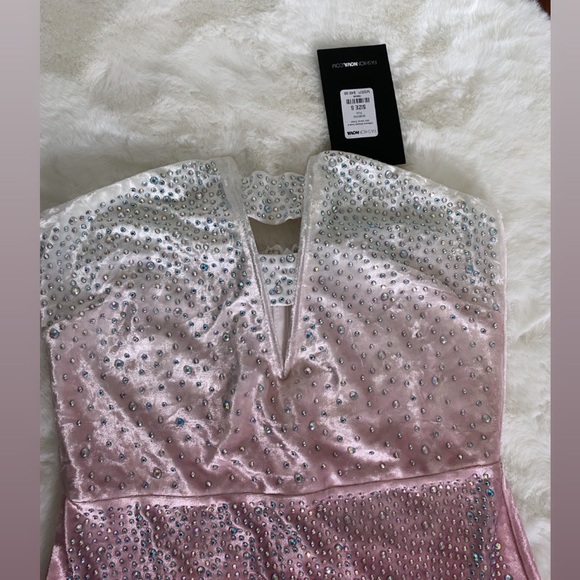 🔴SOLD🔴FashionNova Velvet Mini Dress - Picture 3 of 4